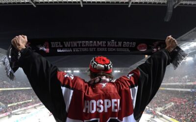 Sonderzug zum Freiluftspiel der Pinguins in Köln