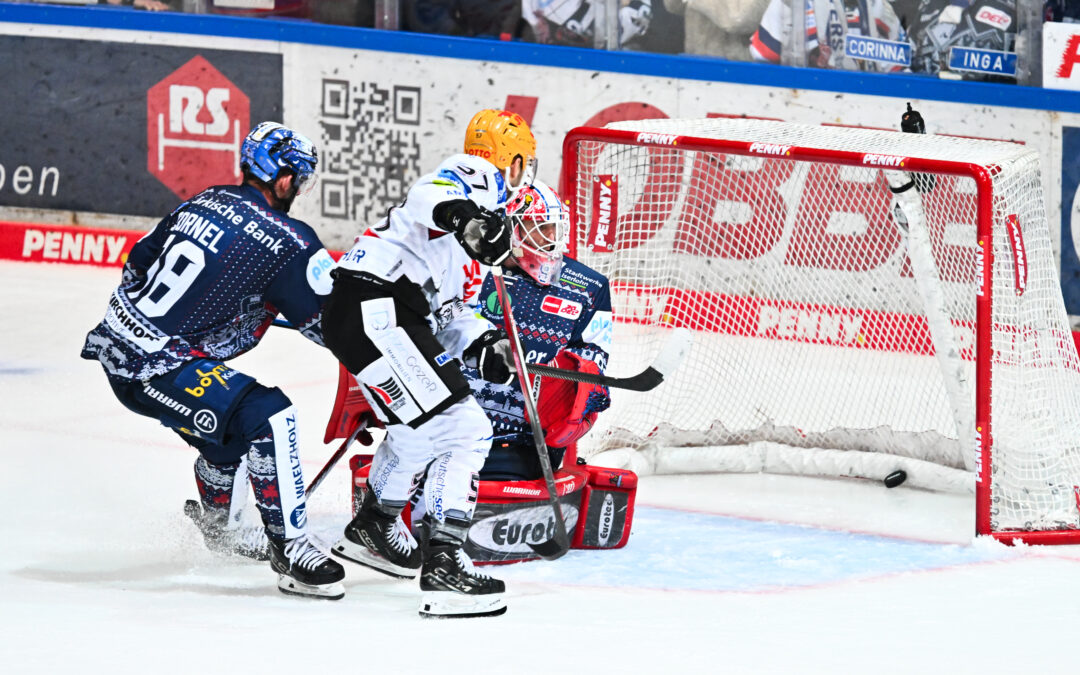 4:2 Erfolg in Iserlohn – Pinguins verteidigen mit 6. Sieg in Folge die Tabellenführung