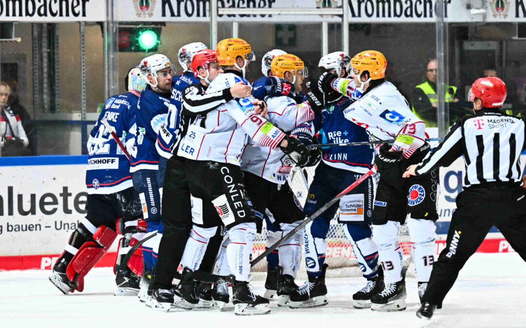 Pinguins wollen in der Erfolgsspur bleiben – Auswärtspartie bei den Roosters
